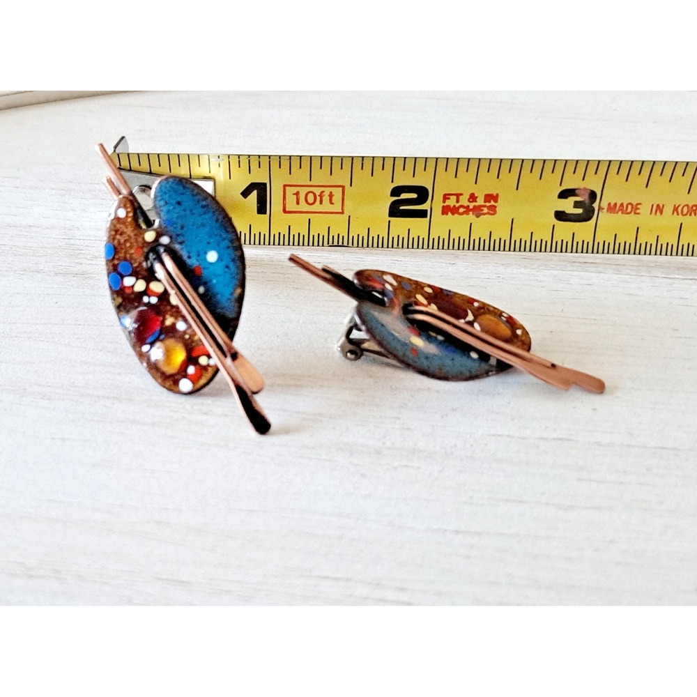 Vintage Renoir Matisse Copper Clip-on Earrings Artist Palette Design - Picture 9 of 9